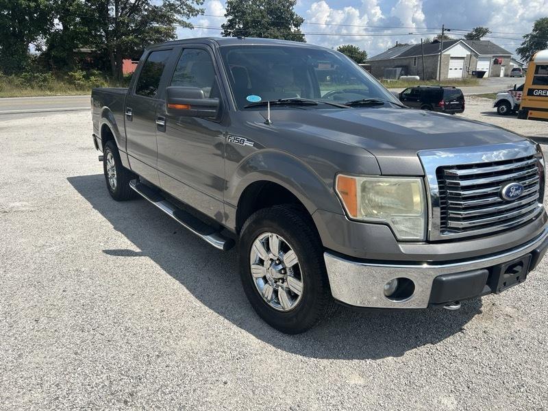 Ford F-150 4WD SuperCrew 145" XLT 2010