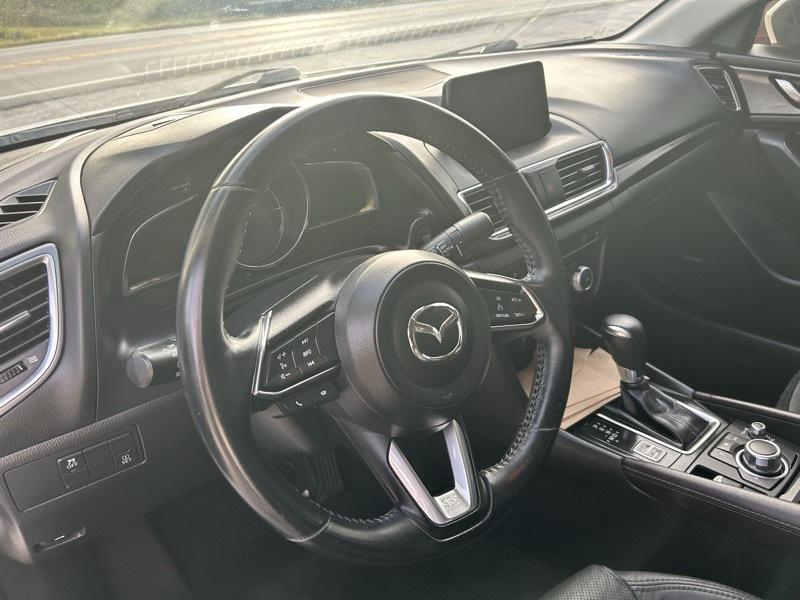 Mazda MAZDA3 s Grand Touring AT 4-Door 2018