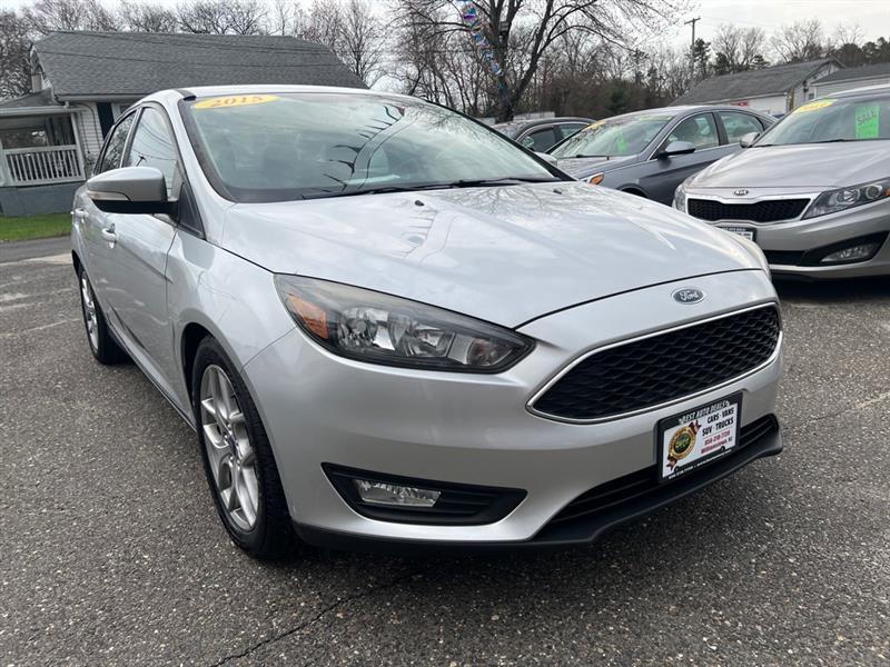 Ford Focus SE Sedan 2015