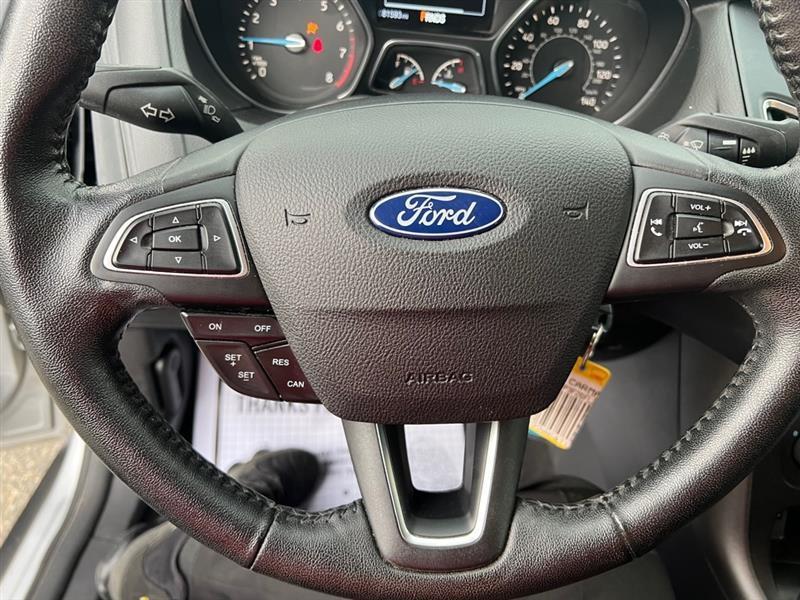 Ford Focus SE Sedan 2015