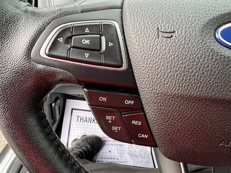 Ford Focus SE Sedan 2015