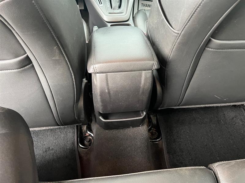 Ford Focus SE Sedan 2015