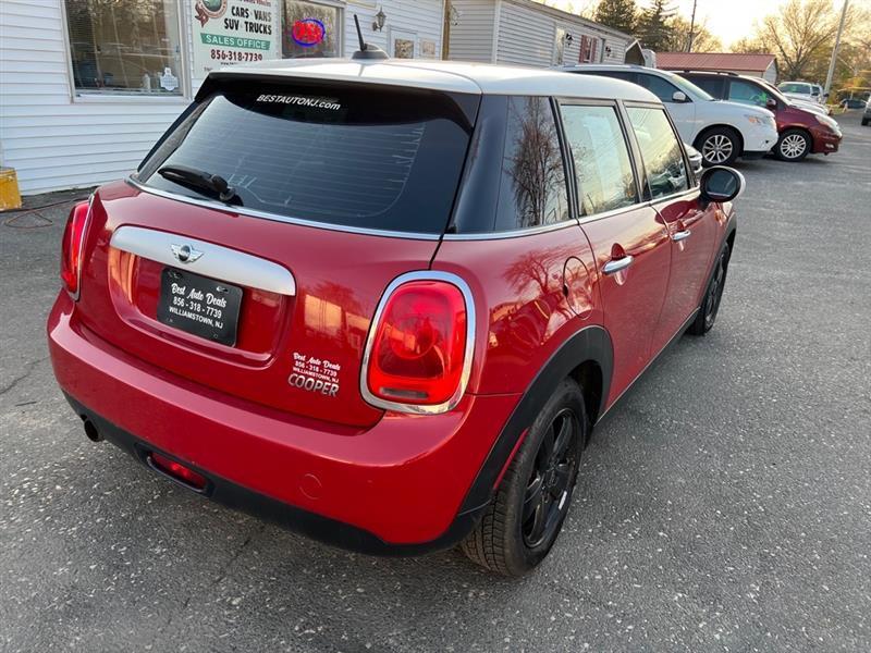 MINI Cooper Base 2015