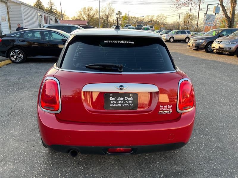 MINI Cooper Base 2015