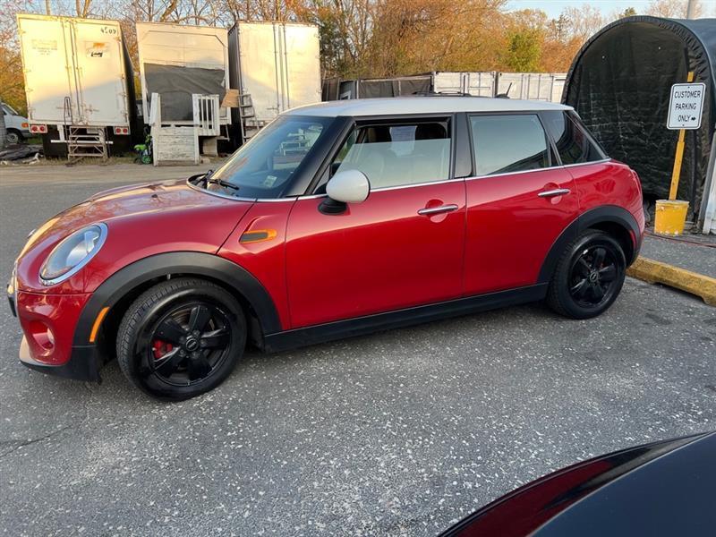 MINI Cooper Base 2015