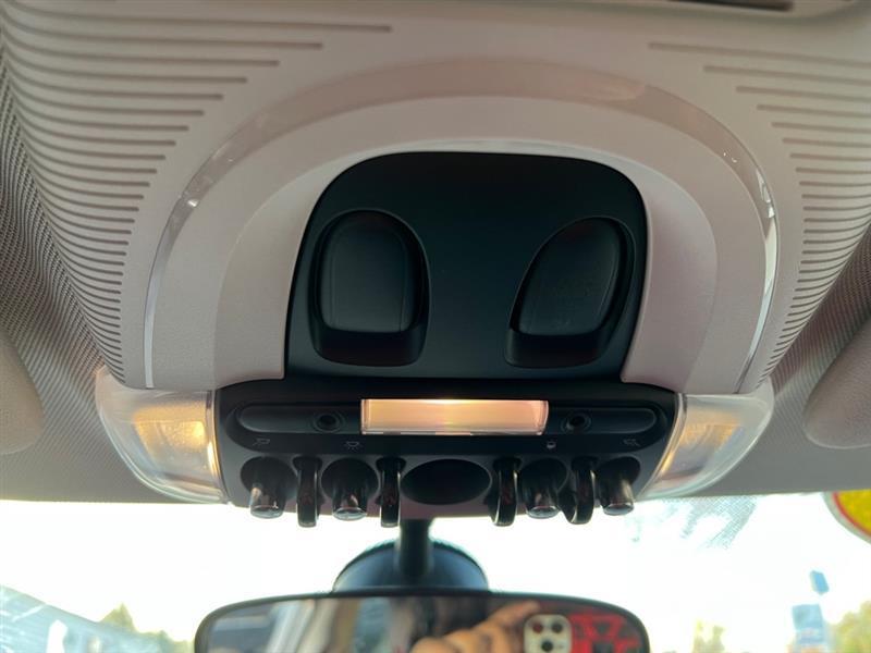 MINI Cooper Base 2015