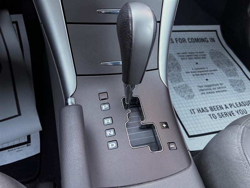 Hyundai Sonata SE V6 2010