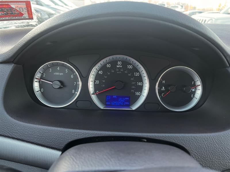 Hyundai Sonata SE V6 2010