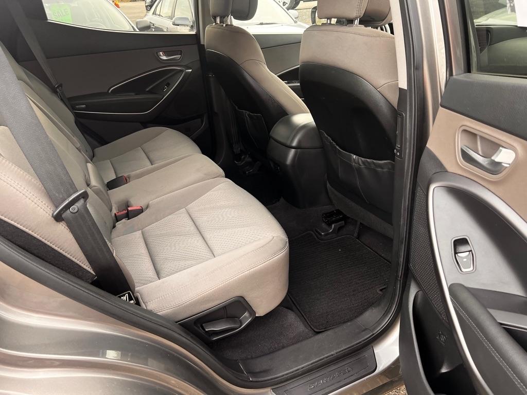 Hyundai Santa Fe FWD 4dr 2.0T Sport 2013