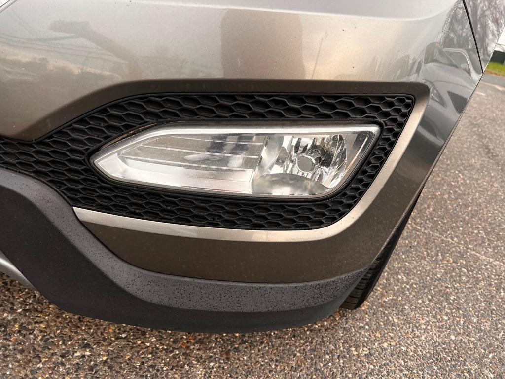 Hyundai Santa Fe FWD 4dr 2.0T Sport 2013