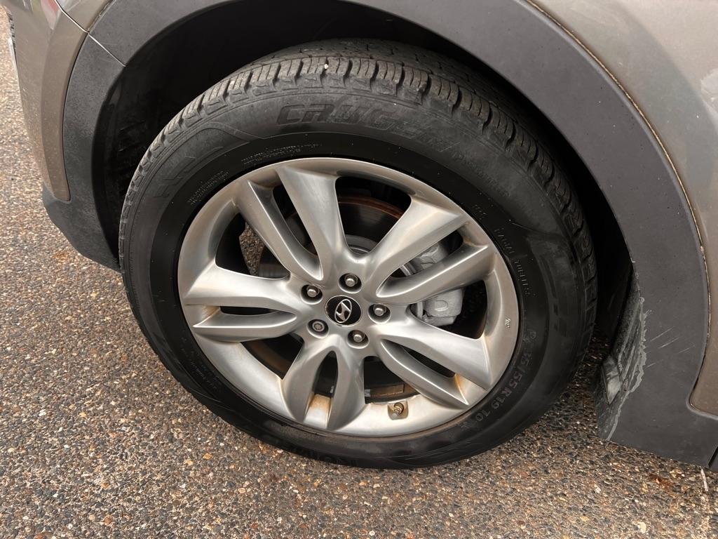 Hyundai Santa Fe FWD 4dr 2.0T Sport 2013