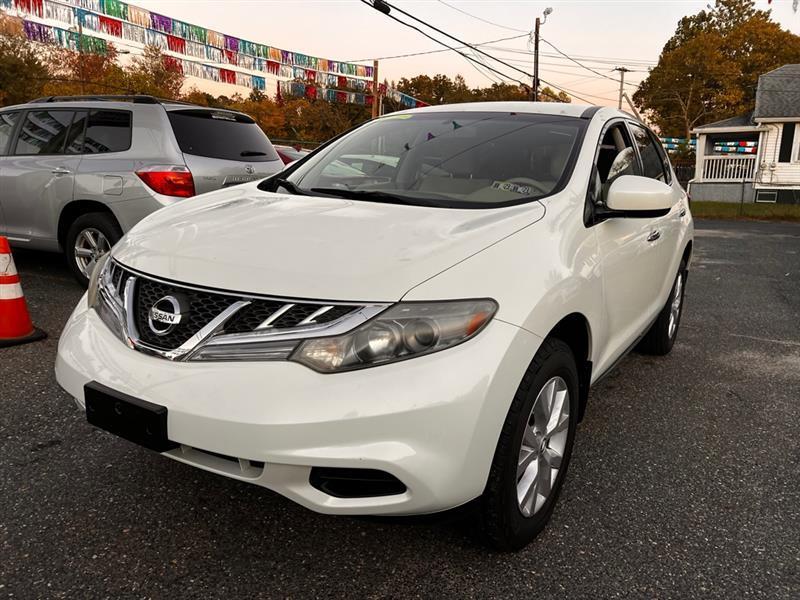 Nissan Murano S AWD 2011