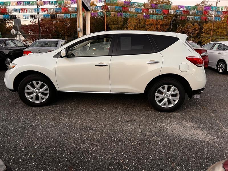 Nissan Murano S AWD 2011