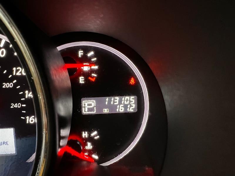 Nissan Murano S AWD 2011