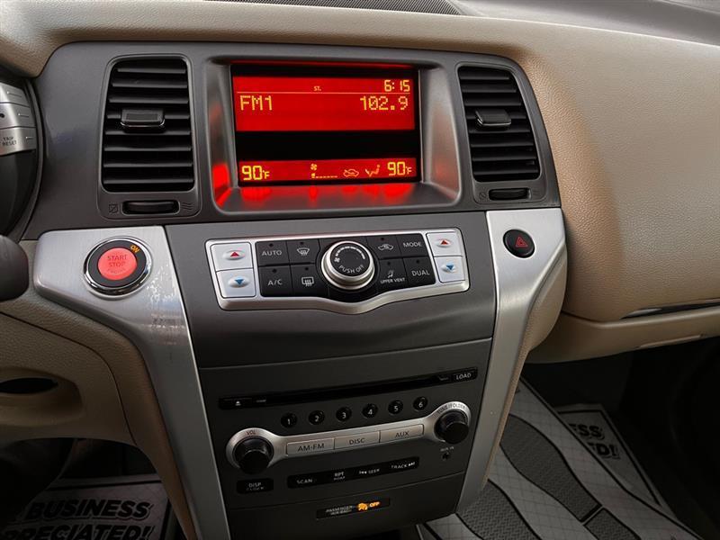 Nissan Murano S AWD 2011
