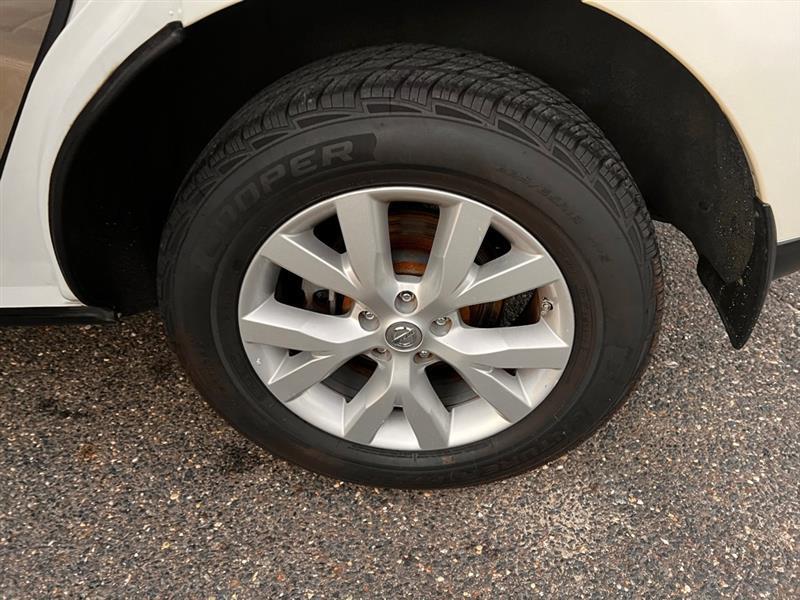 Nissan Murano S AWD 2011