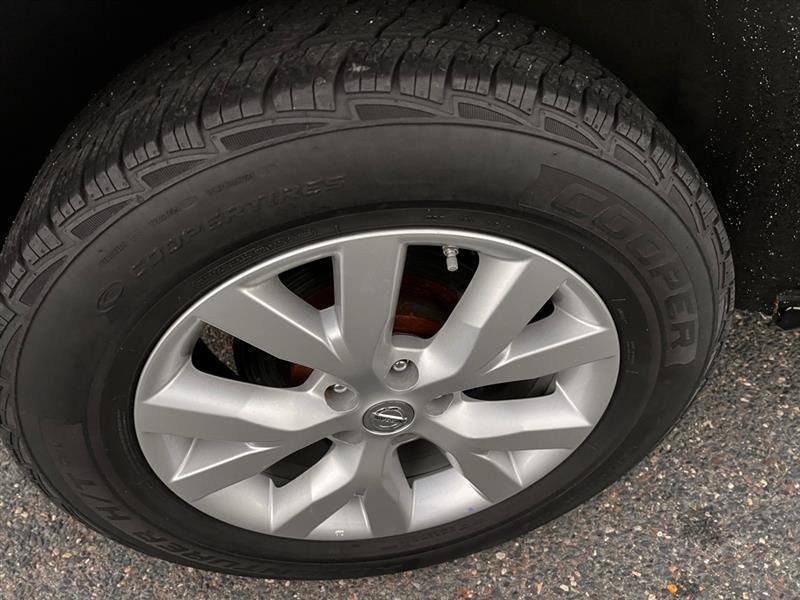 Nissan Murano S AWD 2011
