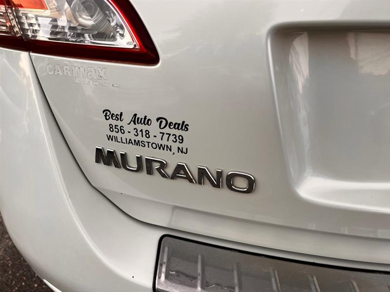 Nissan Murano S AWD 2011