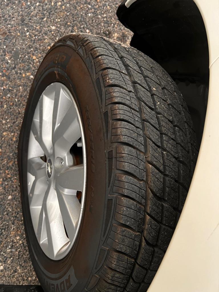 Nissan Murano S AWD 2011