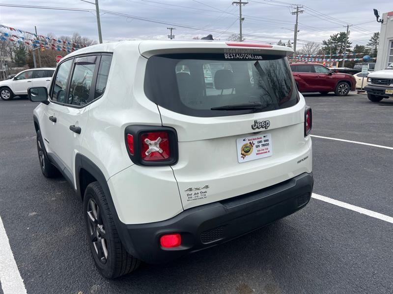 Jeep Renegade Sport 4WD 2015