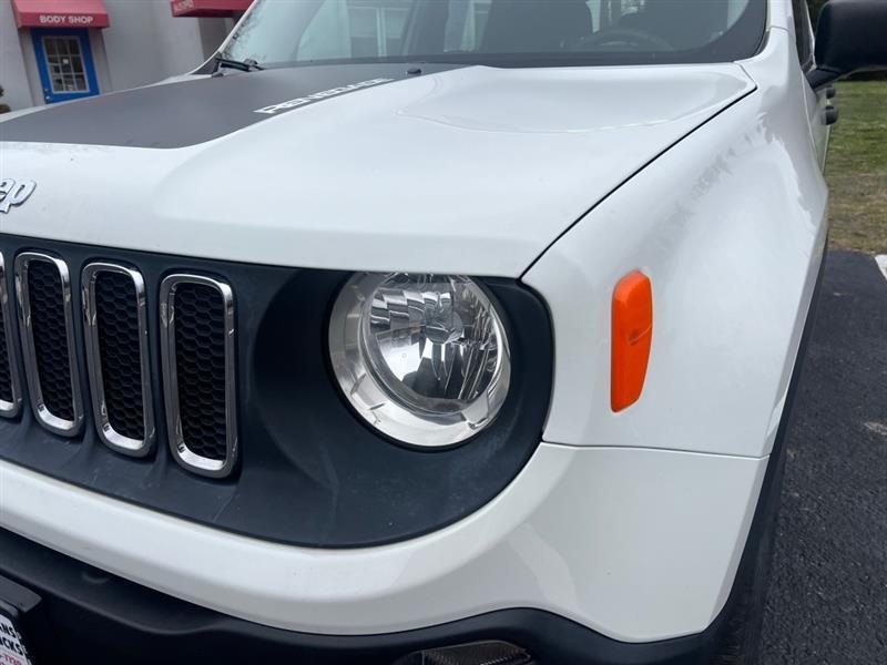 Jeep Renegade Sport 4WD 2015