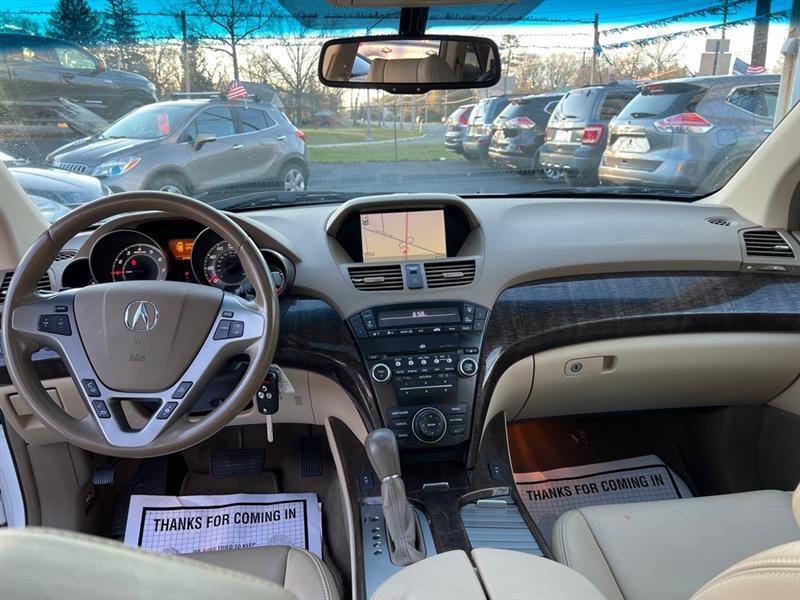 Acura MDX 6-Spd AT w/Tech Package 2013