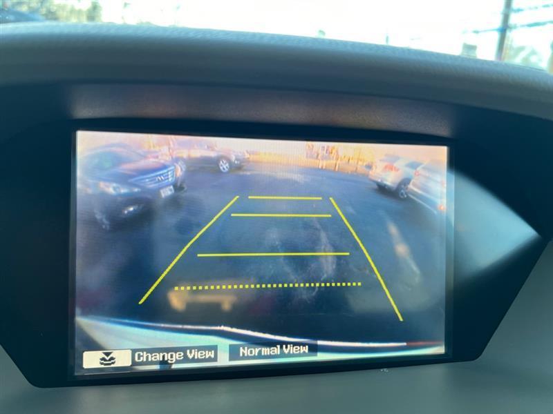 Acura MDX 6-Spd AT w/Tech Package 2013