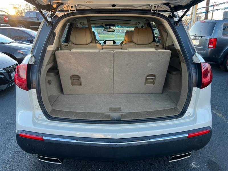Acura MDX 6-Spd AT w/Tech Package 2013