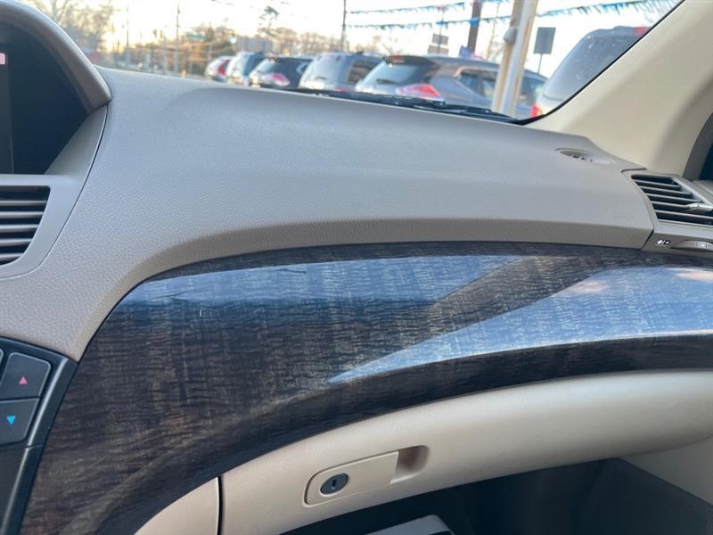 Acura MDX 6-Spd AT w/Tech Package 2013