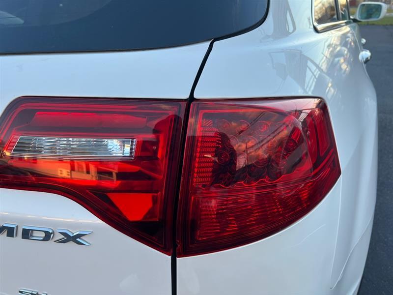 Acura MDX 6-Spd AT w/Tech Package 2013