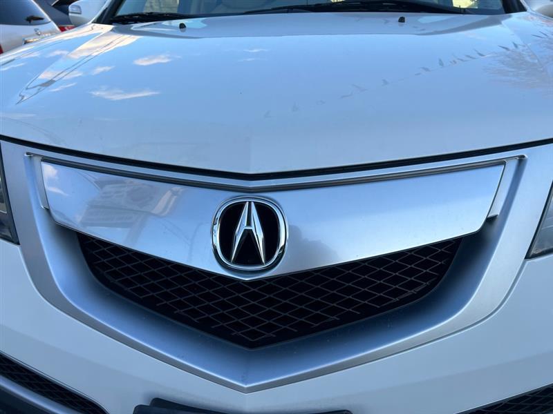 Acura MDX 6-Spd AT w/Tech Package 2013