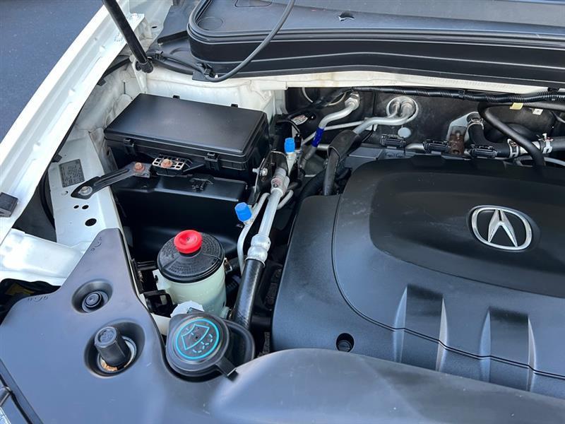 Acura MDX 6-Spd AT w/Tech Package 2013