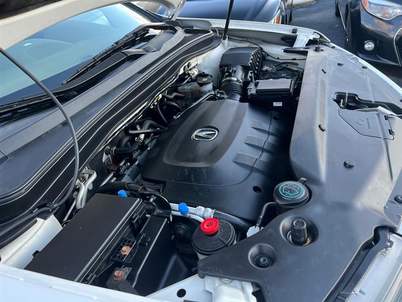 Acura MDX 6-Spd AT w/Tech Package 2013