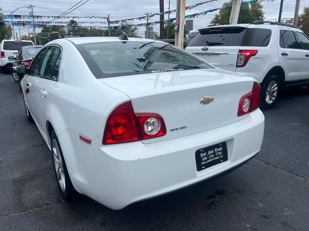 Chevrolet Malibu 4dr Sdn LS w/1LS 2012