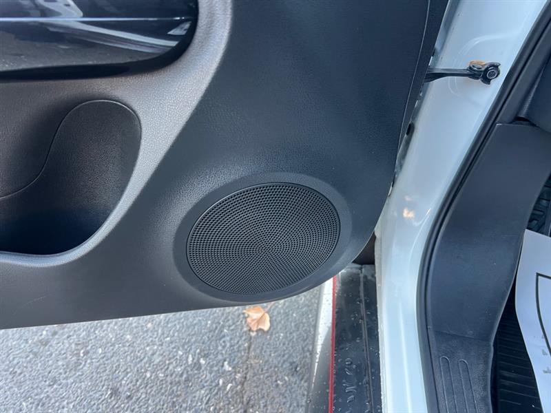 Nissan Juke S AWD 2013