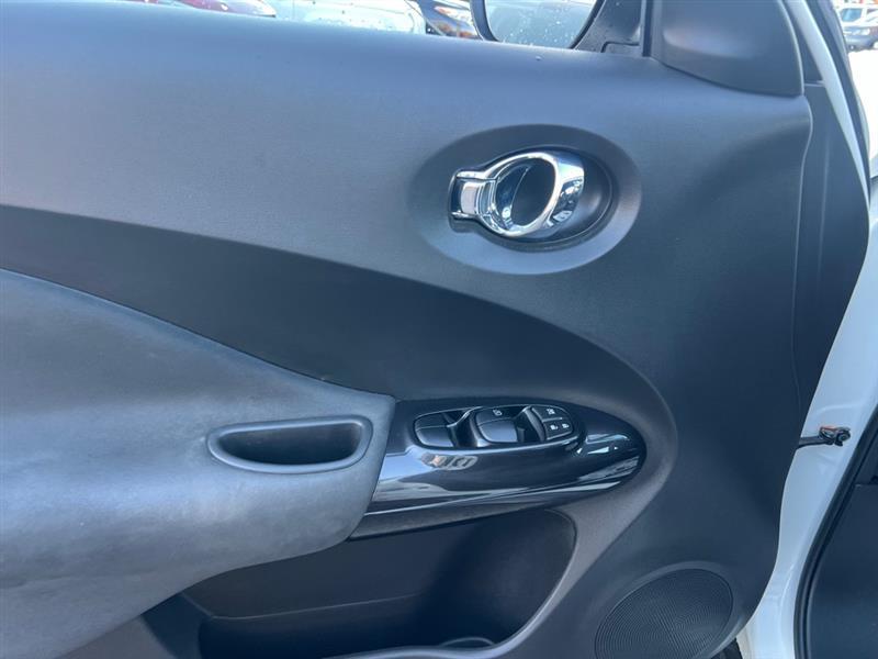 Nissan Juke S AWD 2013