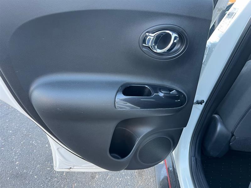 Nissan Juke S AWD 2013