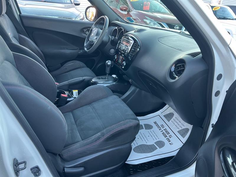 Nissan Juke S AWD 2013