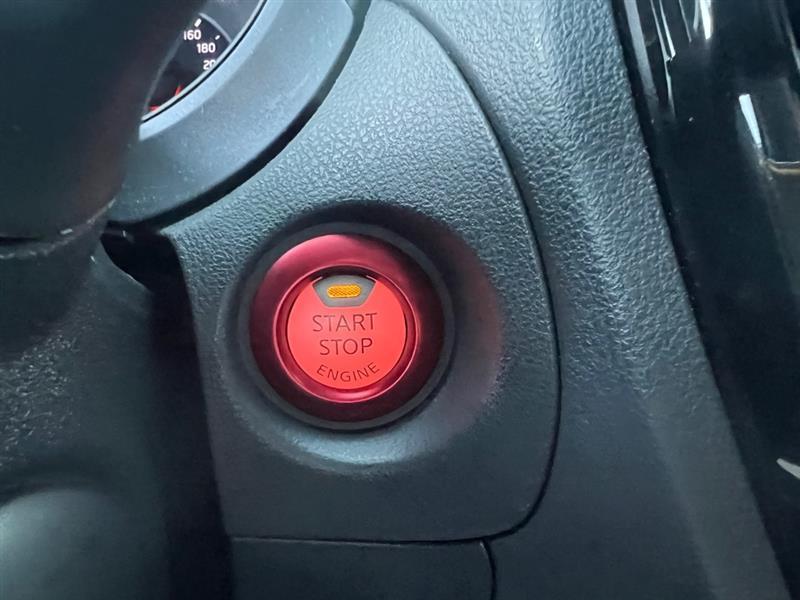 Nissan Juke S AWD 2013