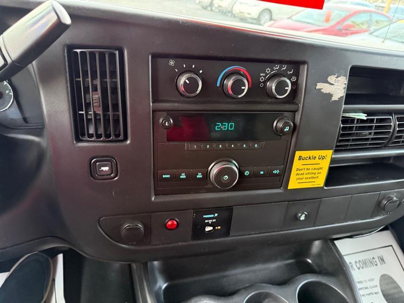 GMC Savana G2500 Cargo 2014