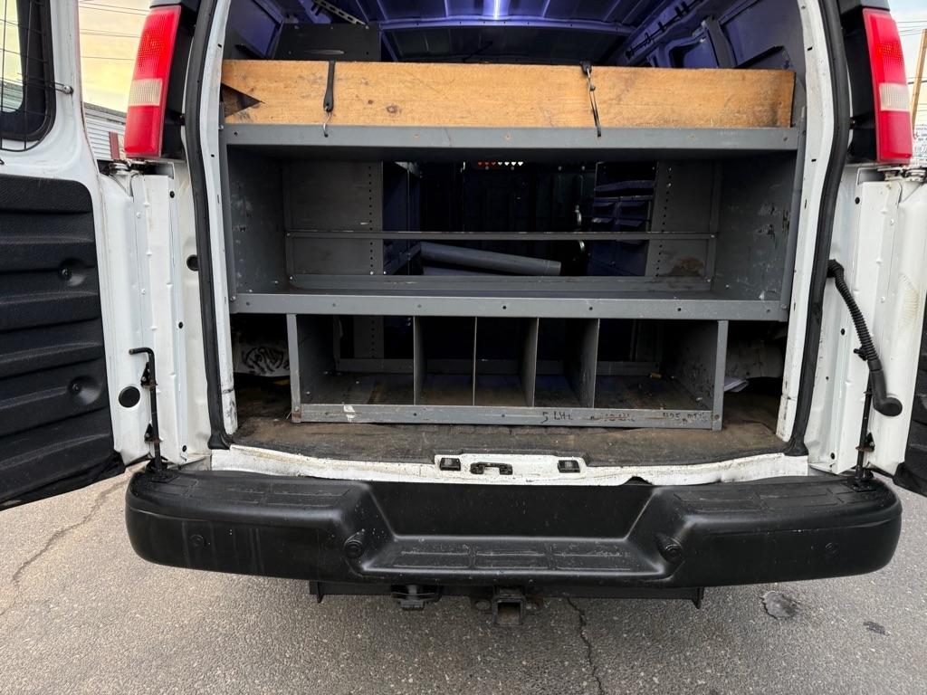 GMC Savana RWD 2500 135" 2014