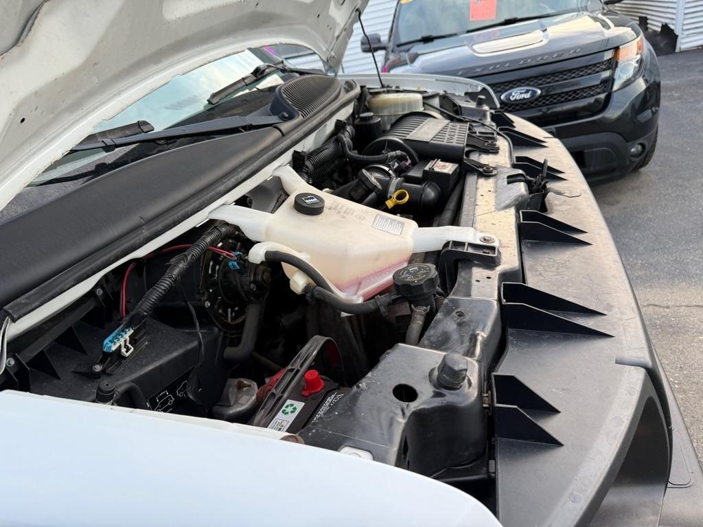 GMC Savana RWD 2500 135" 2014