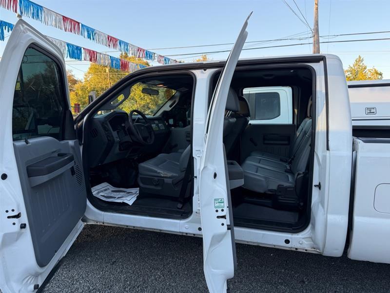 Ford F-250 SD King Ranch Crew Cab 4WD 2016