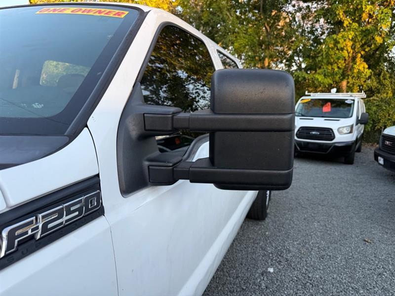 Ford F-250 SD King Ranch Crew Cab 4WD 2016