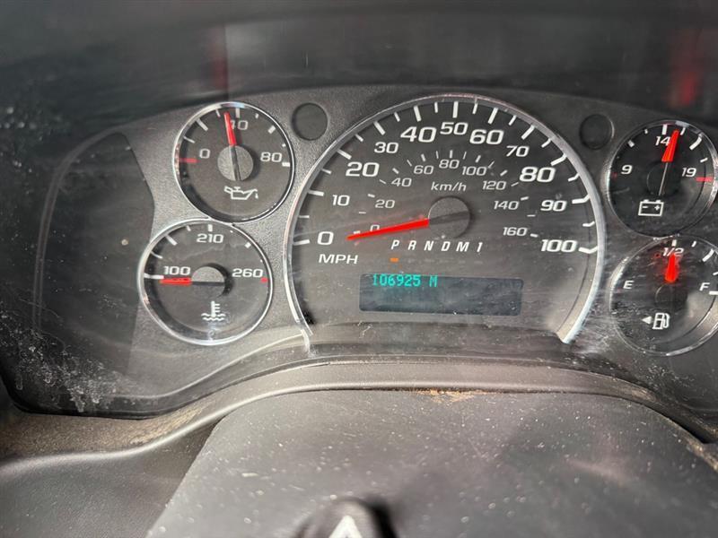 GMC Savana G3500 Cargo 2011