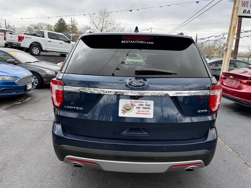 Ford Explorer Limited 4WD 2017