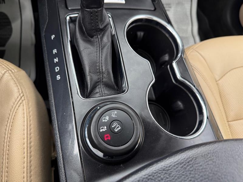 Ford Explorer Limited 4WD 2017