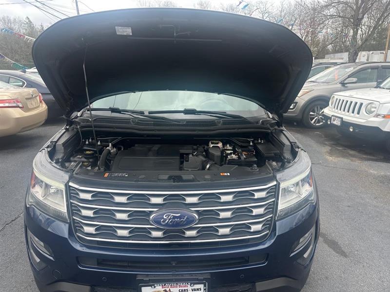 Ford Explorer Limited 4WD 2017