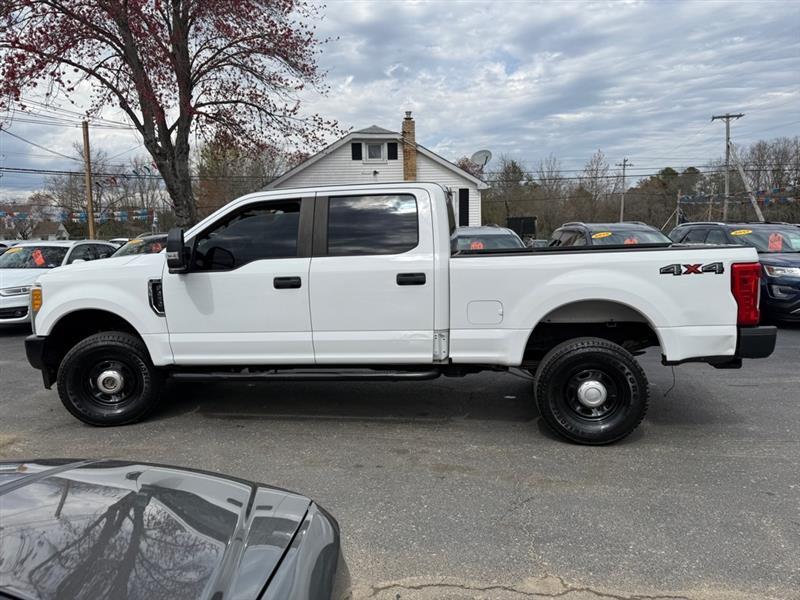 Ford F-250 SD King Ranch Crew Cab 4WD 2017