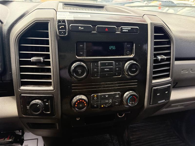 Ford F-250 SD King Ranch Crew Cab 4WD 2017